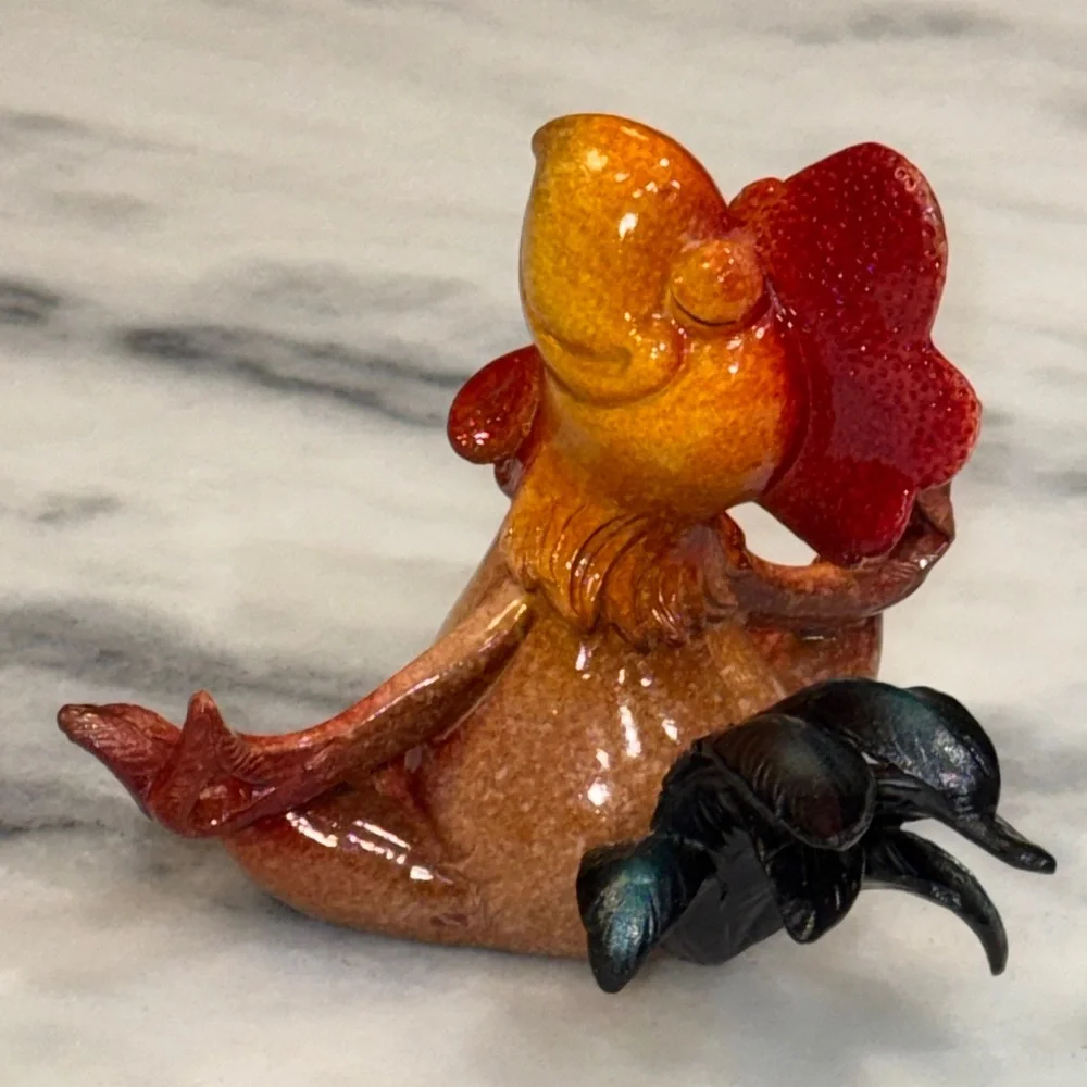 Set of 2 Resin Roosters Yoga Poses - Picture 3 of 5